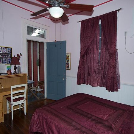 The Burgundy Bed And Breakfast New Orleans Exterior photo